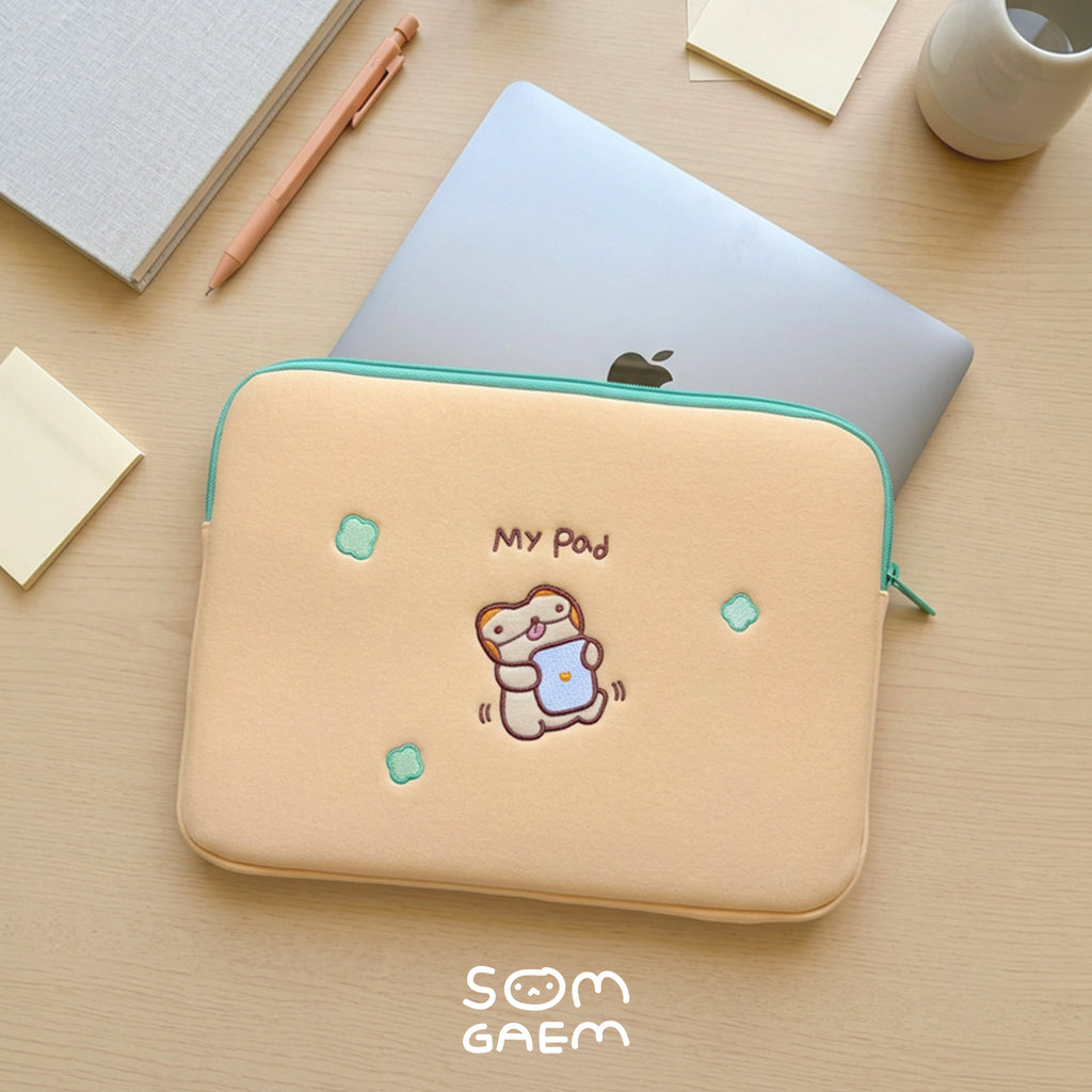 Butter Cat Laptop Sleeve