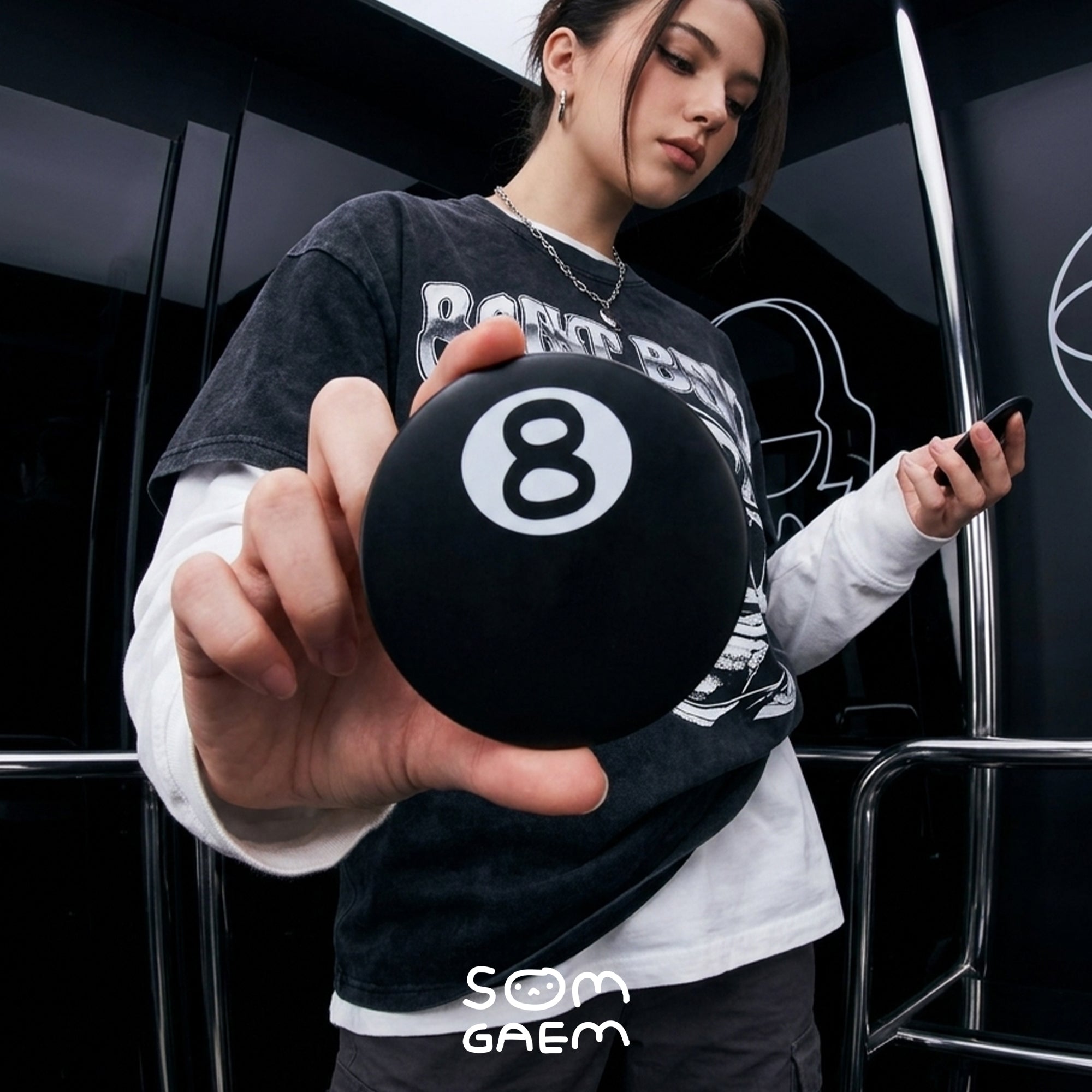 8-Ball Pocket Mirror